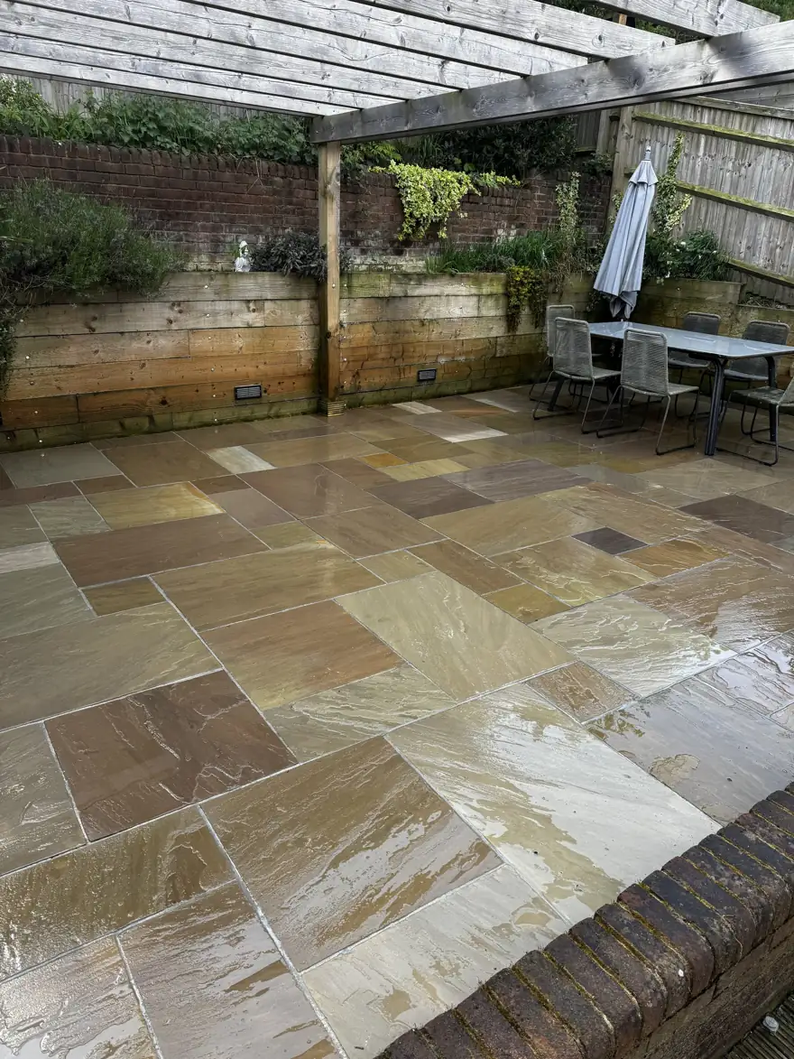 The same indian sandstone patio clean in Kimpton after cleaning
