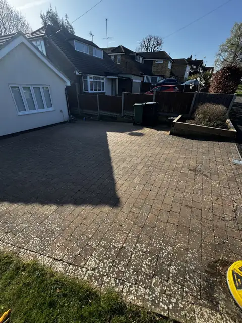 Block paving clean in Wheathampstead, before cleaning by Renaco